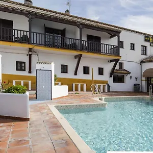 2* Hotel Tugasa Truchas